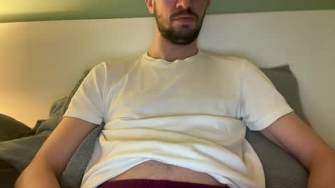 Snapshot of straightfirelotus69420 chatting on 12/04/25, 12:36 straightfirelotus69420 online show from 12/04/25, 12:36