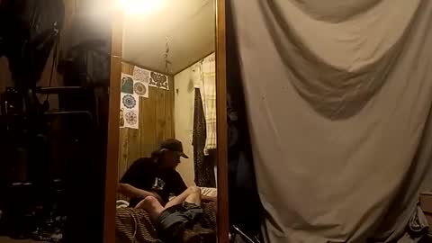 Snapshot of straightmaletouse chatting on 04/02/26, 07:39 straightmaletouse online show from 04/02/26, 07:39