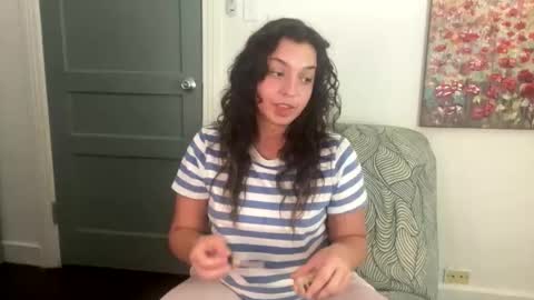 Snapshot of straightoutthetrailer chatting on 05/10/26, 04:06 lucille beatrice luficer call me lucy online show from 05/10/26, 04:06