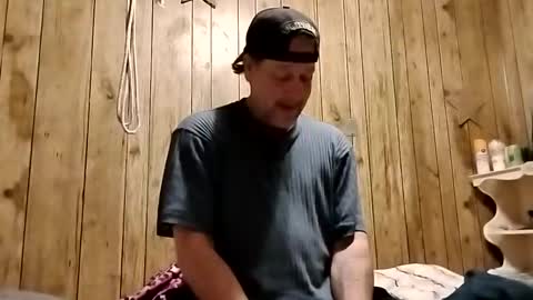 Snapshot of straighttoy chatting on 02/05/25, 12:06 straighttoy online show from 02/05/25, 12:06