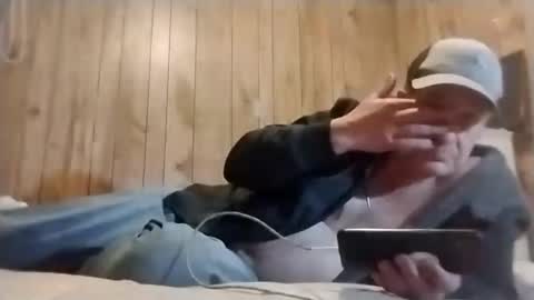 Snapshot of straighttoy chatting on 03/10/25, 08:15 straighttoy online show from 03/10/25, 08:15