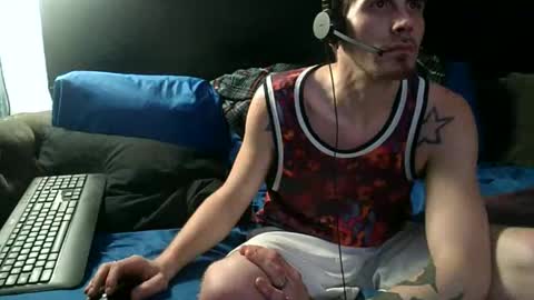 Snapshot of straitpipermann22 chatting on 01/08/26, 11:40 straitpipermann22 online show from 01/08/26, 11:40