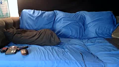 Snapshot of straitpipermann22 chatting on 01/13/26, 11:32 straitpipermann22 online show from 01/13/26, 11:32