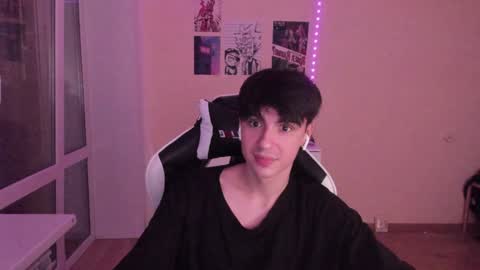 Ray online show from 12/04/24, 04:54