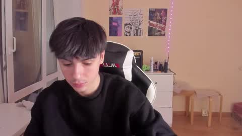 Ray online show from 02/16/25, 06:10