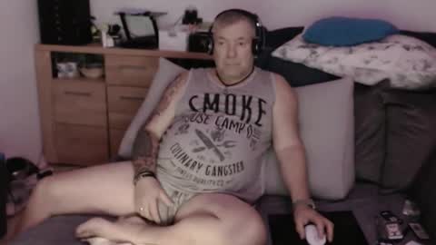 Stranger online show from 09/14/25, 08:41