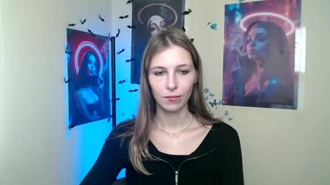 Amalia online show from 09/13/25, 07:08