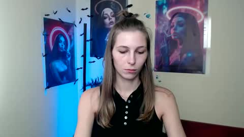 Amalia online show from 09/19/25, 12:06