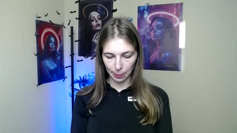 Amalia online show from 10/08/25, 06:11