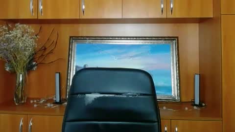 Snapshot of stranger_giirl chatting on 01/10/26, 07:54 Amalia online show from 01/10/26, 07:54