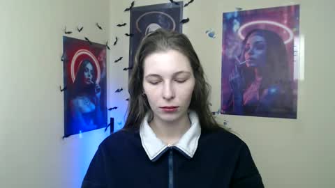 Snapshot of stranger_giirl chatting on 01/14/26, 07:14 Amalia online show from 01/14/26, 07:14