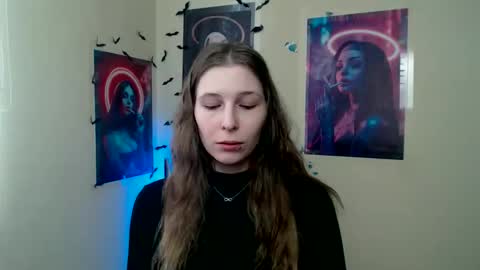 Snapshot of stranger_giirl chatting on 02/06/26, 07:23 Amalia online show from 02/06/26, 07:23