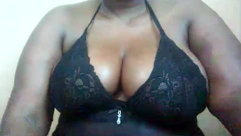 strangerdanger_2 online show from 11/26/25, 07:53