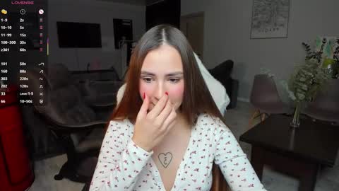 Laura online show from 11/15/25, 12:41