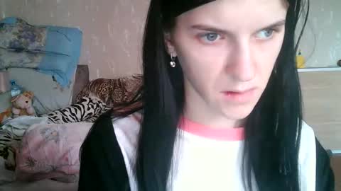 Strawberry Storm online show from 03/30/26, 01:23