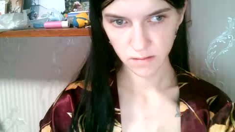 Snapshot of strawberry_storm chatting on 06/26/26, 08:57 Strawberry Storm online show from 06/26/26, 08:57