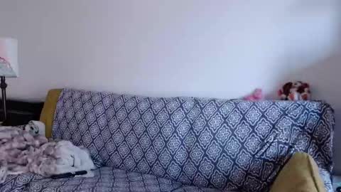 Snapshot of strawberrylotsacake chatting on 11/19/25, 05:35 Strawberrylotsacake online show from 11/19/25, 05:35