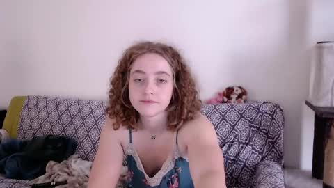 Snapshot of strawberrylotsacake chatting on 11/23/25, 03:12 Strawberrylotsacake online show from 11/23/25, 03:12