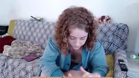 Snapshot of strawberrylotsacake chatting on 11/30/25, 05:50 Strawberrylotsacake online show from 11/30/25, 05:50