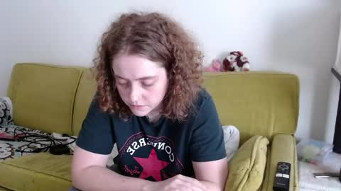 Snapshot of strawberrylotsacake chatting on 05/19/26, 04:35 Strawberrylotsacake online show from 05/19/26, 04:35