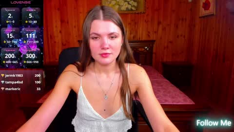 Snapshot of strawberrylux chatting on 01/11/25, 09:47 Strawberrylux online show from 01/11/25, 09:47