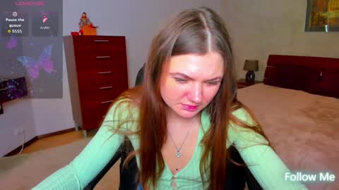 Snapshot of strawberrylux chatting on 03/30/26, 06:58 Strawberrylux online show from 03/30/26, 06:58