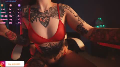 Ivy online show from 12/25/24, 03:40