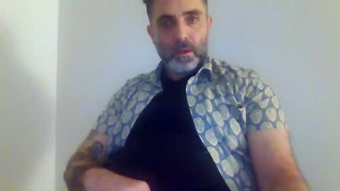 Snapshot of strictdaddy13 chatting on 11/27/25, 10:39 strictdaddy13 online show from 11/27/25, 10:39