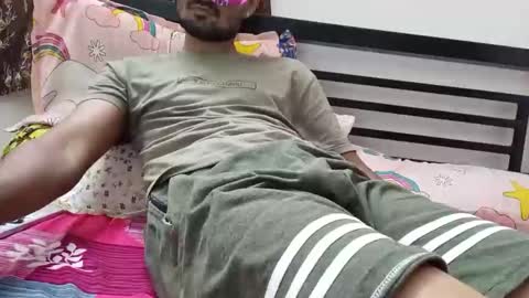 Snapshot of strip_couple_love1 chatting on 11/17/25, 06:35 strip_couple_love1 online show from 11/17/25, 06:35