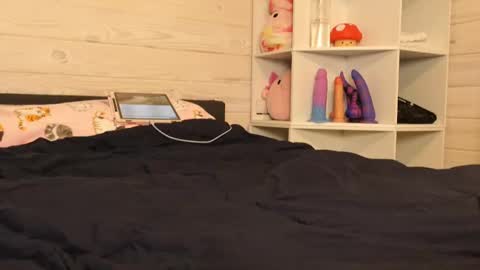 Jade online show from 02/20/25, 05:01