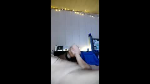 Snapshot of stripperfrits chatting on 06/06/26, 02:05 Frits Lady A pussylick blowjob deep online show from 06/06/26, 02:05
