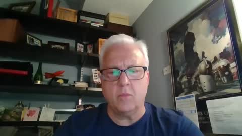 Snapshot of strkgforyou chatting on 09/17/25, 05:36 Stroking For You online show from 09/17/25, 05:36