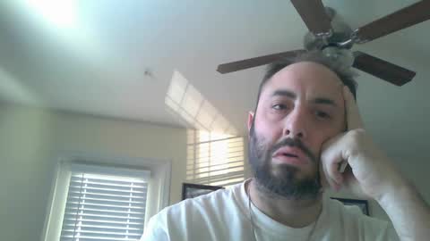 Snapshot of stro69300110 chatting on 09/22/25, 11:40 stro69300110 online show from 09/22/25, 11:40