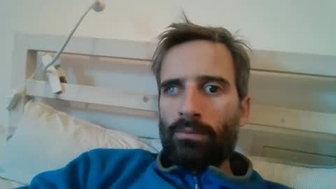 stroke1 online show from 12/20/24, 07:44