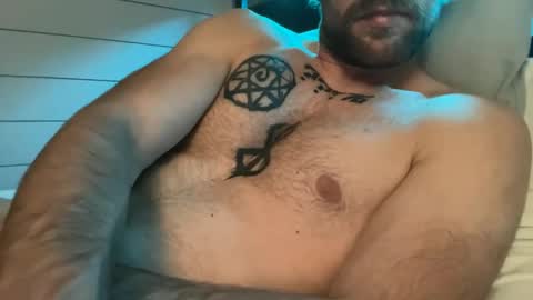 Snapshot of strokeme_7 chatting on 11/04/25, 06:12 strokeme_7 online show from 11/04/25, 06:12