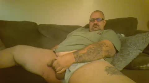 Snapshot of stroker7923 chatting on 10/12/25, 05:39 Strokeme online show from 10/12/25, 05:39
