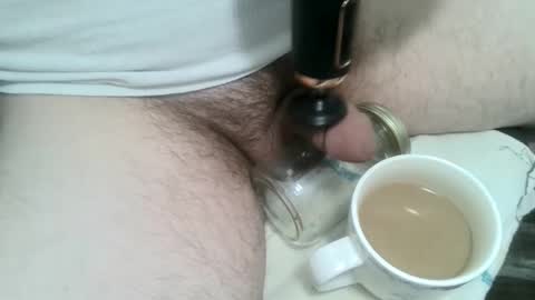 Snapshot of strokingmymeat336 chatting on 01/14/25, 04:40 strokingmymeat336 online show from 01/14/25, 04:40