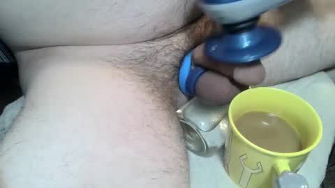 Snapshot of strokingmymeat336 chatting on 02/11/25, 04:24 strokingmymeat336 online show from 02/11/25, 04:24