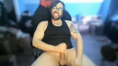 Snapshot of strokingslow420 chatting on 11/10/25, 07:29 Johnny online show from 11/10/25, 07:29