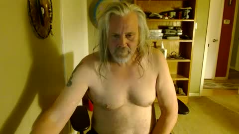 stroknpoker online show from 10/04/25, 04:10