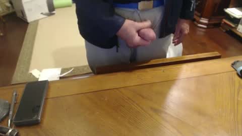 stromg2000 online show from 01/13/25, 08:58