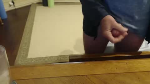 stromg2000 online show from 12/19/25, 06:26