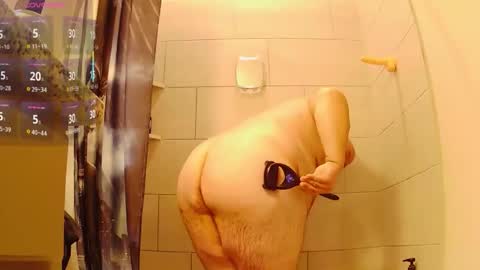 strong_bear89 online show from 05/28/26, 02:20