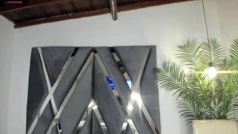 Alexa   online show from 11/14/25, 10:58