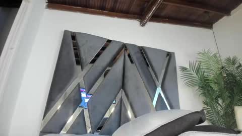 Alexa   online show from 11/27/25, 11:01