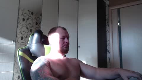 Alex online show from 11/25/25, 09:20