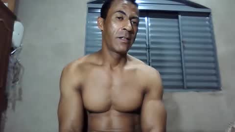 Snapshot of strongdaddyfantastic chatting on 02/17/26, 06:54 strongdaddyfantastic online show from 02/17/26, 06:54