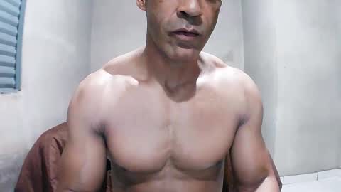 strongdaddyfantastic online show from 04/08/26, 11:59