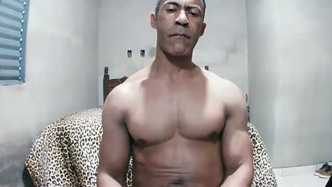 strongdaddyfantastic online show from 04/15/26, 03:30