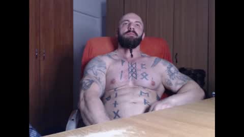 Snapshot of strongivan chatting on 01/10/25, 06:49 StrongIvan online show from 01/10/25, 06:49